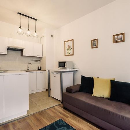 Apartament Gdanska Nad Jeziorakiem Ilawaアパートメント エクステリア 写真