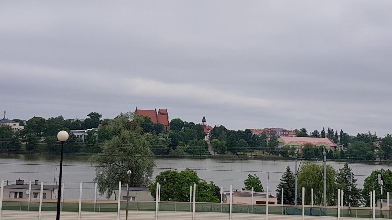 Apartament Gdanska Nad Jeziorakiem Ilawaアパートメント エクステリア 写真