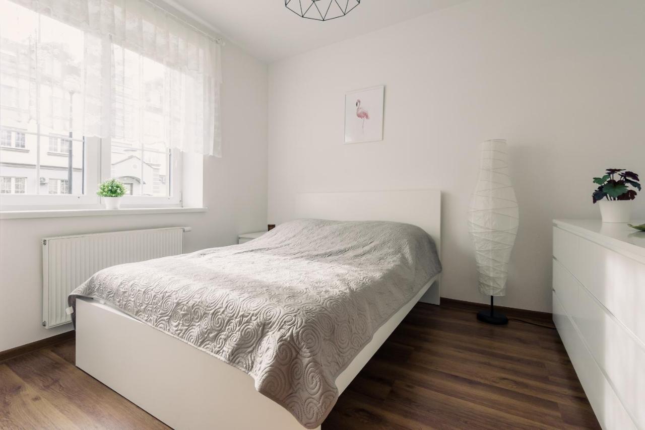 Apartament Gdanska Nad Jeziorakiem Ilawaアパートメント エクステリア 写真